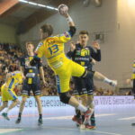 1/8 finału Ligi Mistrzów: PGE Vive Kielce - Rhein Neckar Loewen. Rzuca Julen Aginagalde / Marzena Mąkosa / Radio Kielce