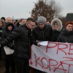 Interwencja: protestują, bo nie chcą kopalni / Piotr Michalski / Radio Kielce