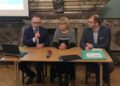 Pomysły Platformy na walkę ze smogiem - Radio Kielce Od lewej: Artur Gierada - przewodniczący PO w regionie, Gabriela Lenartowicz - posłanka PO, Michał Braun - członek gabinetu cieni PO / Michał Kita / Radio Kielce