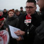 Interwencja: protestują, bo nie chcą kopalni / Piotr Michalski / Radio Kielce