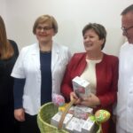 Wojewódzki Szpital Zespolony w Kielcach. Przekazanie monitorów oddechu / Iwona Murawska / Radio Kielce