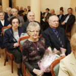 06.03.2018 Kielce.  Pary małżeńskie obchodzące 50 lecie pożycia otrzymały z rąk prezydenta Wojciecha Lubawskiego i Dariusza Kozaka, przewodniczącego Rady Miasta pamiątkowe medale / Jarosław Kubalski / Radio Kielce