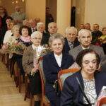 06.03.2018 Kielce.  Pary małżeńskie obchodzące 50 lecie pożycia otrzymały z rąk prezydenta Wojciecha Lubawskiego i Dariusza Kozaka, przewodniczącego Rady Miasta pamiątkowe medale / Jarosław Kubalski / Radio Kielce