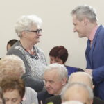 06.03.2018 Kielce.  Pary małżeńskie obchodzące 50 lecie pożycia otrzymały z rąk prezydenta Wojciecha Lubawskiego i Dariusza Kozaka, przewodniczącego Rady Miasta pamiątkowe medale / Jarosław Kubalski / Radio Kielce