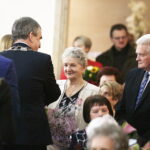 06.03.2018 Kielce.  Pary małżeńskie obchodzące 50 lecie pożycia otrzymały z rąk prezydenta Wojciecha Lubawskiego i Dariusza Kozaka, przewodniczącego Rady Miasta pamiątkowe medale / Jarosław Kubalski / Radio Kielce