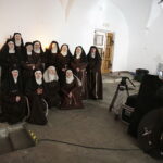 16.03.2018 Wąchock. Opactwo Cystersów. Zdjęcia do serialu „Korona Królów” / Jarosław Kubalski / Radio Kielce