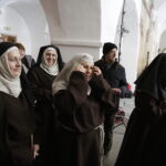 16.03.2018 Wąchock. Opactwo Cystersów. Zdjęcia do serialu „Korona Królów” / Jarosław Kubalski / Radio Kielce