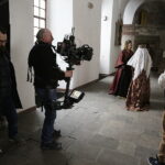 16.03.2018 Wąchock. Opactwo Cystersów. Zdjęcia do serialu „Korona Królów” / Jarosław Kubalski / Radio Kielce