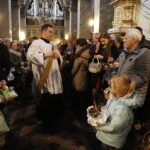 31.03.2018 Kielce. Święcenie pokarmów wielkanocnych w katedrze / Jarosław Kubalski / Radio Kielce