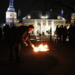 31.03.2018 Kielce. Katedra. Liturgia Wigilii Paschalnej. Poświęcenie ognia / Jarosław Kubalski / Radio Kielce