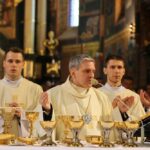 Msza Krzyżma w Bazylice Katedralnej w Sandomierzu / Grażyna Szlęzak-Wójcik / Radio Kielce