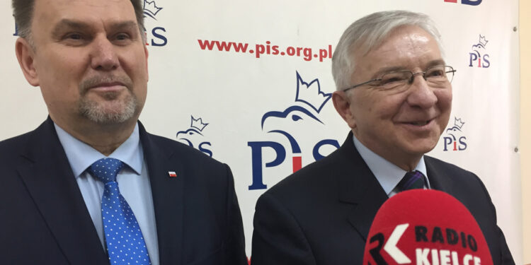 Posłowie PiS: Marek Kwitek i Krzysztof Lipiec / Marcin Przemirski / Radio Kielce