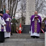 Uroczystości patriotyczne. 74. rocznica mordu na mieszkańcach Bielin podczas II wojny światowej / Michał Kita / Radio Kielce