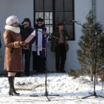 Narodowy Dzień Pamięci "Żołnierzy Wyklętych". Złożenie kwiatów przed pomnikiem na cmentarzu na Piaskach. Na zdjęciu: Agata Wojtyszek - wojewoda świętokrzyski / Marzena Mąkosa / Radio Kielce