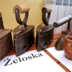 "Dyktando Gwarowe" zorganizowane przez Stowarzyszenie Przyjaciół Św. Katarzyny i Doliny Wilkowskiej oraz Urząd Miasta i Gminy Bodzentyn. / Marzena Mąkosa / Radio Kielce