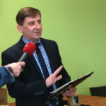 "Dyktando Gwarowe" zorganizowane przez Stowarzyszenie Przyjaciół Św. Katarzyny i Doliny Wilkowskiej oraz Urząd Miasta i Gminy Bodzentyn. / Marzena Mąkosa / Radio Kielce