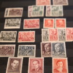 Filateliści w Wojewódzkim Domu Kultury. / Marzena Mąkosa / Radio Kielce