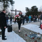 Złożenie kwiatów na Cmentarzu Partyzanckim / Marzena Mąkosa / Radio Kielce