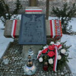 Złożenie kwiatów na Cmentarzu Partyzanckim / Marzena Mąkosa / Radio Kielce