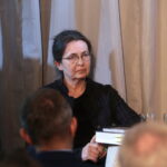 Festiwal Czytelniczy Literatury Faktu i Poezji "Wolność i Pokój". Pod klątwą. Portret społeczny pogromu kieleckiego” – premiera książki Joanny Tokarskiej-Bakir. Na zdjęciu: Joanna Tokarska - Bakir / Marzena Mąkosa / Radio Kielce