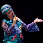 Konferencja dotycząca spektaklu "Alicja w Krainie Czarów" w Kieleckim Centrum Kultury. Elżbieta Pańtak - dyrektor Kieleckiego Teatru Tańca / Marzena Mąkosa / Radio Kielce