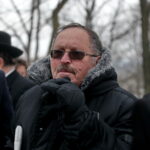 Uroczyste otwarcie ohelu (kaplicy nagrobnej) ostrowieckiego cadyka Jechiela Meira Halsztoka. Kaplicę ufndował jego wnuk, w prace związane z odszukaniem miejsca pochówku cadyka zaangażowani byli ostrowieccy archeolodzy. / Marzena Mąkosa / Radio Kielce