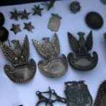 Giełda kolekcjonerska w Wojewódzkim Domu Kultury / Marzena Mąkosa / Radio Kielce