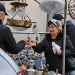 Giełda kolekcjonerska w Wojewódzkim Domu Kultury / Marzena Mąkosa / Radio Kielce