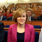 Spotkanie z Anną Zalewską - Minister Edukacji Narodowej. Inauguracja cyklu konferencji poświęconych edukacji zdrowotnej w szkole w Świętokrzyskim Urzędzie Wojewódzkim. Anna Krupka - posłanka PiS / Marzena Mąkosa / Radio Kielce