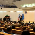 Spotkanie z Anną Zalewską - Minister Edukacji Narodowej. Inauguracja cyklu konferencji poświęconych edukacji zdrowotnej w szkole w Świętokrzyskim Urzędzie Wojewódzkim. / Marzena Mąkosa / Radio Kielce