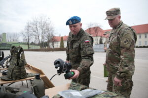 Amerykańscy żołnierze w Centrum Przygotowań do Misji Zagranicznych w Kielcach / Marzena Mąkosa / Radio Kielce