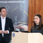 Podpisanie umowy w Centrum Geoedukacji na rozbudowę infrastruktury turystycznej na Kadzielni i Wietrzni a także budowę oczek wodnych w Ogrodzie Botanicznym. Na zdjęciu: Adam Jarubas - Marszałek Województwa Świętokrzyskiego / Marzena Mąkosa / Radio Kielce