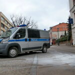 Miejsce, w którym podpalił się mężczyzna przed budynkiem Komendy Miejskiej Policji w Kielcach / Marzena Mąkosa / Radio Kielce