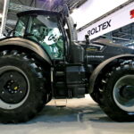 XXIV Międzynarodowe Targi Techniki Rolniczej AGROTECH. DEUTZ - FAHR WARRIOR 9340 TTV / Marzena Mąkosa / Radio Kielce