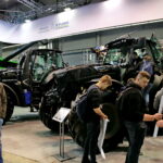 XXIV Międzynarodowe Targi Techniki Rolniczej AGROTECH. DEUTZ - FAHR WARRIOR 9340 TTV / Marzena Mąkosa / Radio Kielce