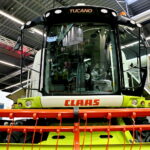 XXIV Międzynarodowe Targi Techniki Rolniczej AGROTECH. Kombajn TUCANO 440 / Marzena Mąkosa / Radio Kielce