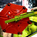 XXIV Międzynarodowe Targi Techniki Rolniczej AGROTECH. Kombajn TUCANO 440 / Marzena Mąkosa / Radio Kielce