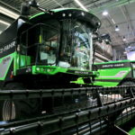 XXIV Międzynarodowe Targi Techniki Rolniczej AGROTECH. DEUTZ - FAHR C6205 TS / Marzena Mąkosa / Radio Kielce