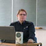 Spotkanie naczelnik prewencji Komendy Miejskiej Policji w Kielcach z seniorami. Na zdjęciu: asp Justyna Janus / Marzena Mąkosa / Radio Kielce