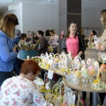 Kiermasz Wielkanocny w Starostwie Powiatowym / Marzena Mąkosa / Radio Kielce