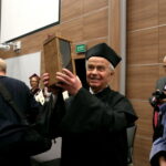 Prof. Zbigniew Puchalski nowym doktorem honoris causa Uniwersytetu Jana Kochanowskiego / Marzena Mąkosa / Radio Kielce