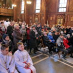 Droga Krzyżowa z kościoła Niepokalanego Serca Najświętszej Maryi Panny przy ulicy Urzędniczej do klasztoru na Karczówce / Marzena Mąkosa / Radio Kielce