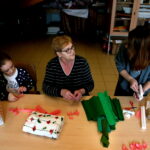 Warsztaty wielkanocne w "Szklanym Domu" w Ciekotach / Marzena Mąkosa / Radio Kielce