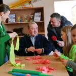 Warsztaty wielkanocne w "Szklanym Domu" w Ciekotach / Marzena Mąkosa / Radio Kielce