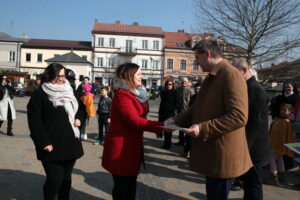 Konkurs na najdłuższą i najładniejszą palmę / Marzena Mąkosa / Radio Kielce