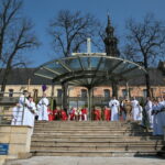 Niedziela Palmowa w Bazylice Katedralnej / Marzena Mąkosa / Radio Kielce