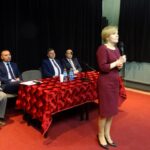 Ożarów. Poseł Anna Krupka spotkała się z mieszkańcami gminy / Emilia Sitarska / Radio Kielce