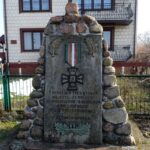 Rozbiórka pomnika w Wólce Bodzechowskiej / Emilia Sitarska / Radio Kielce