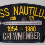 Plakietka z czapki Johna Krawczyka z USS Nautilius / Robert Felczak