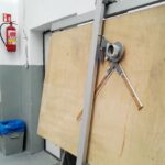 Zespół Szkół im. Marii Skłodowskiej-Curie w Ożarowie. Podpisanie umowy na realizację projektu / Emilia Sitarska / Radio Kielce